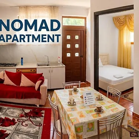 Hostel Nomad Tirana